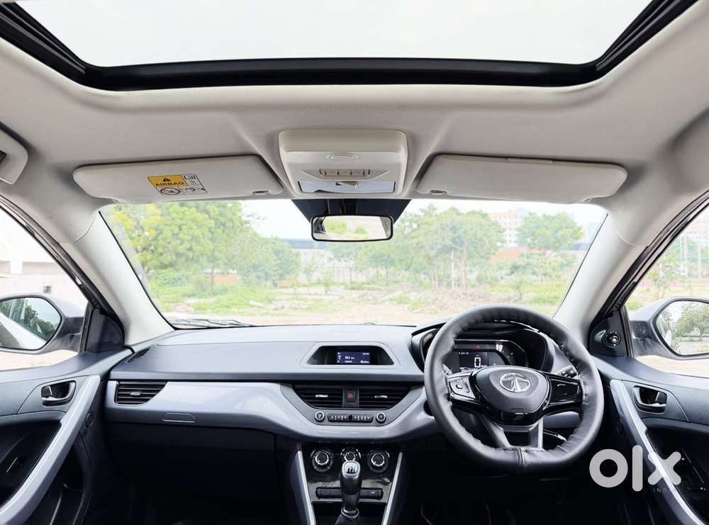 Tata Nexon 1.2 Revotron Xm (s), 2023, Petrol
