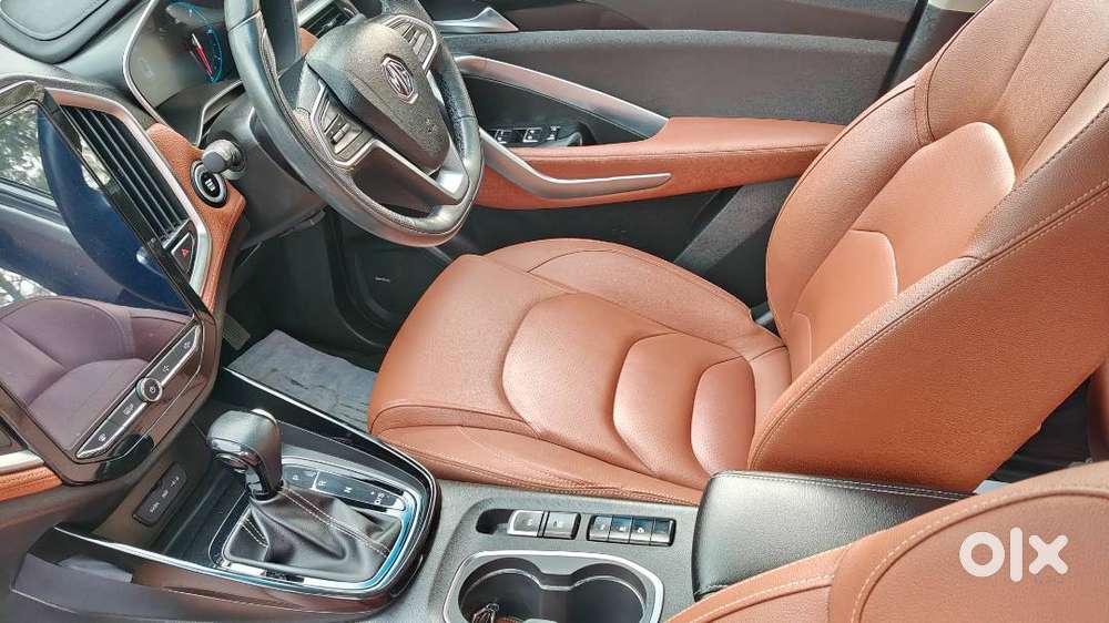 Mg Hector Plus 2021 Automatic Top End
