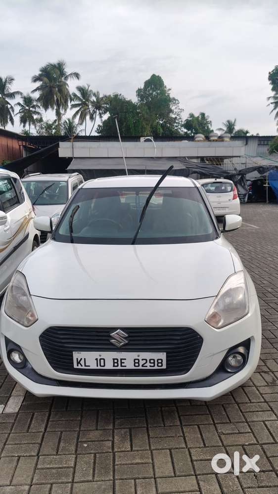 Maruti Suzuki Swift Vxi + Manual, 2020, Petrol