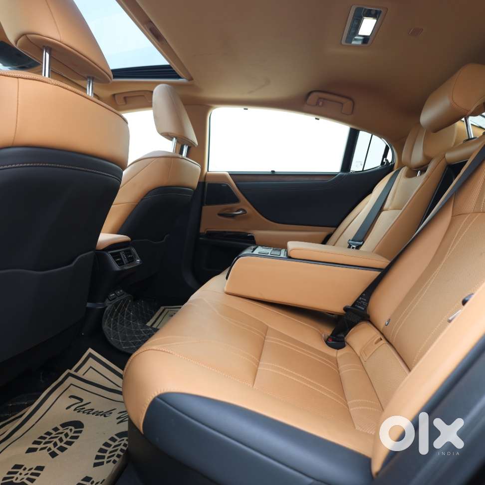 Lexus Es 300h Luxury, 2025, Petrol
