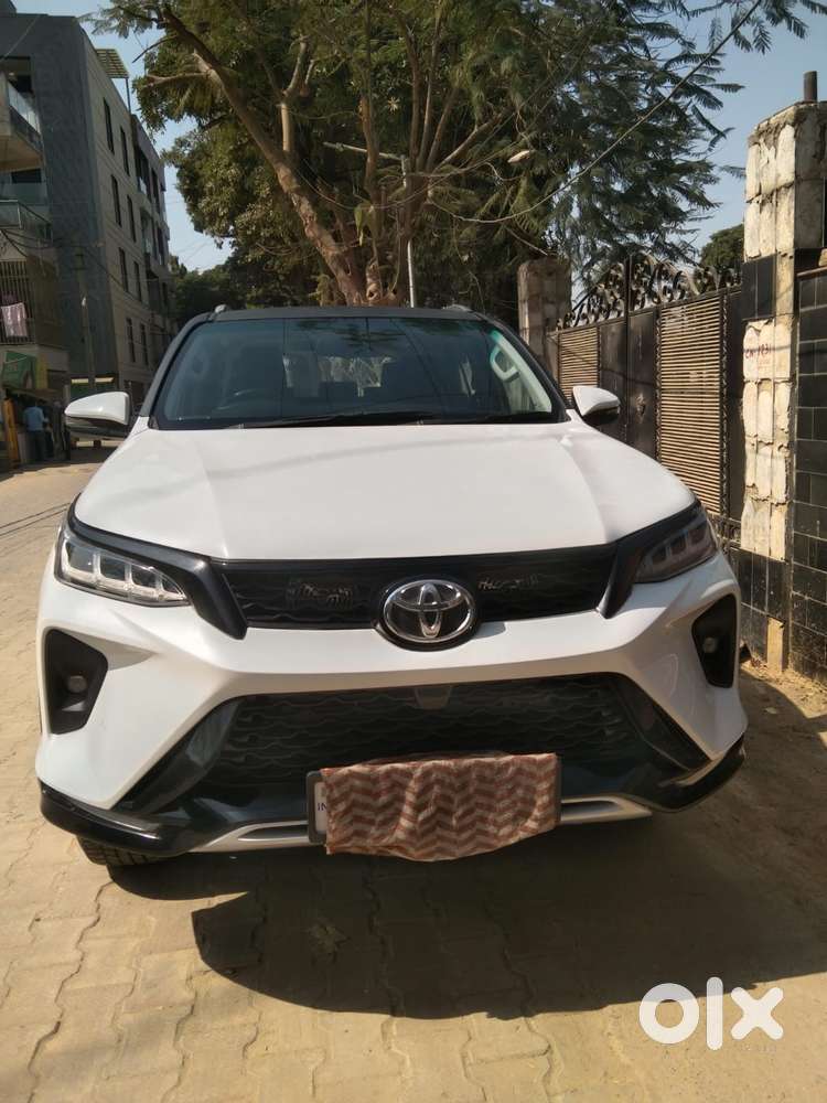 Toyota Fortuner Legender 4x4 At 2.8, 2024, Diesel