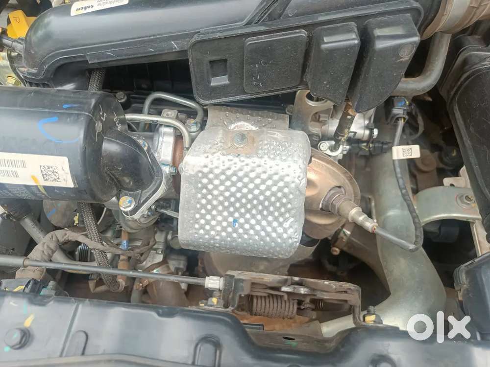 Mahindra 3xo Mx1 2024 Petrol Well Maintained