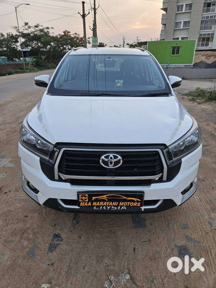 Toyota Innova Crysta 2.4 Gx Limited Edition At 8 Str, 2023, Diesel