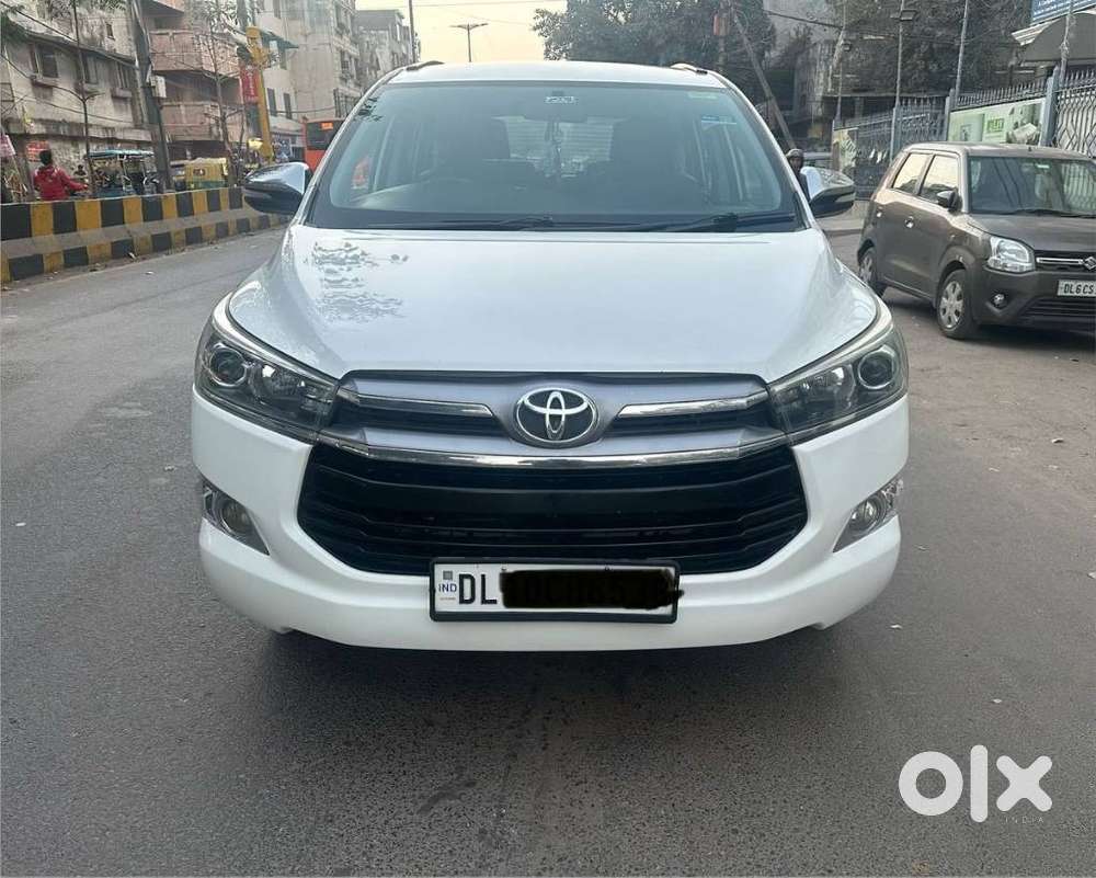 Toyota Innova Crysta 2.8z Automatic, 2017, Diesel