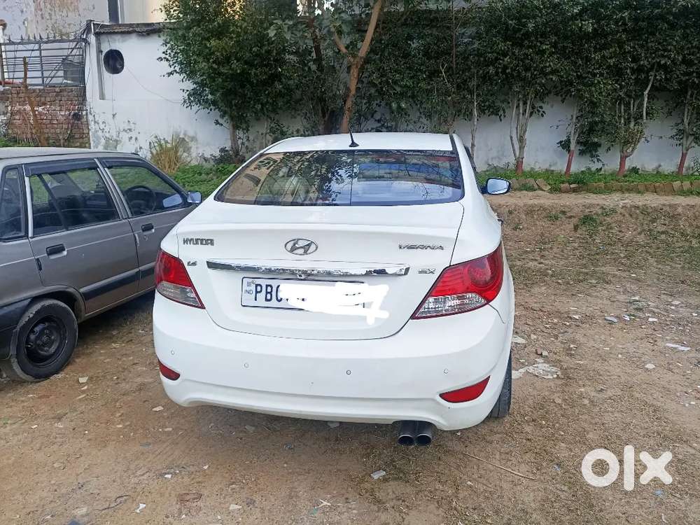 Hyundai Fluidic Verna 2013