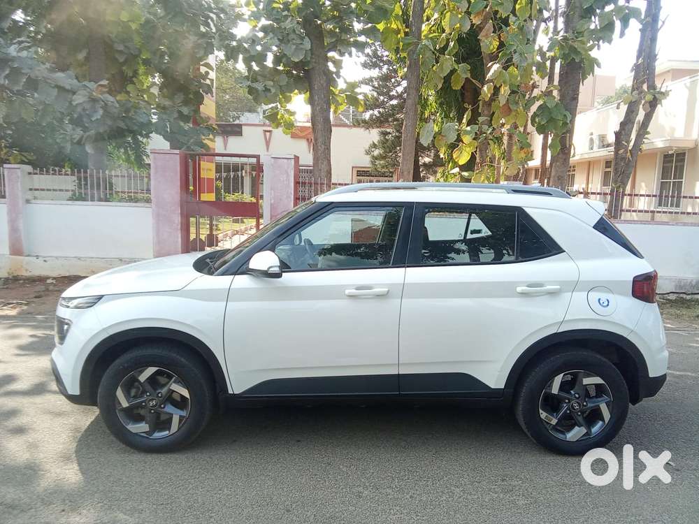 Hyundai Venue Sx Mt, 2021, Diesel