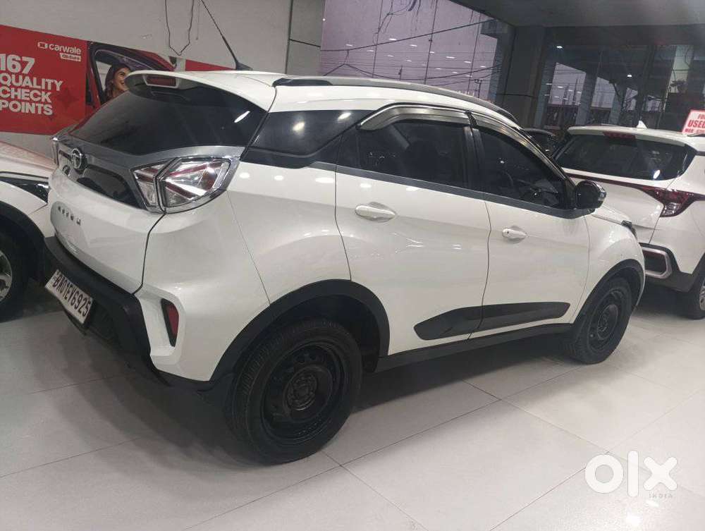 Tata Nexon 1.2 Revotron Xm (s), 2020, Diesel