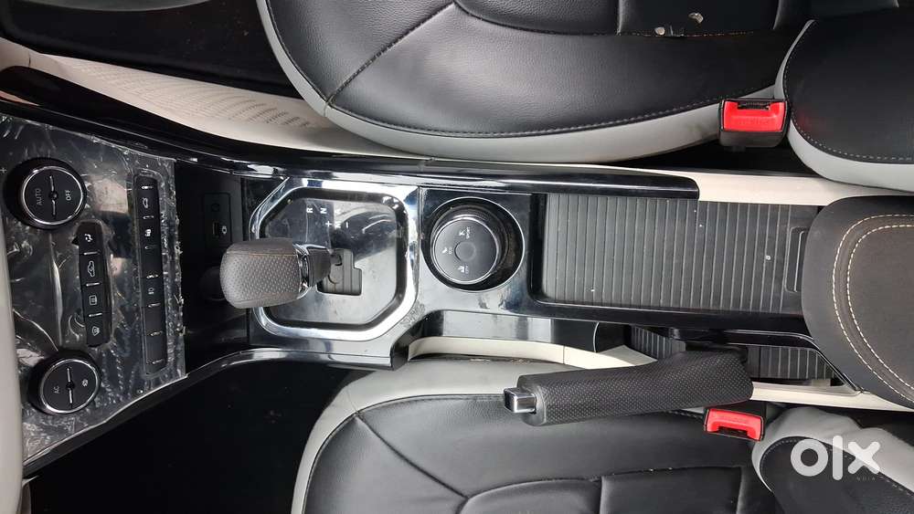 Tata Nexon 1.5 Revotorq Xza Plus S Amt, 2023, Petrol