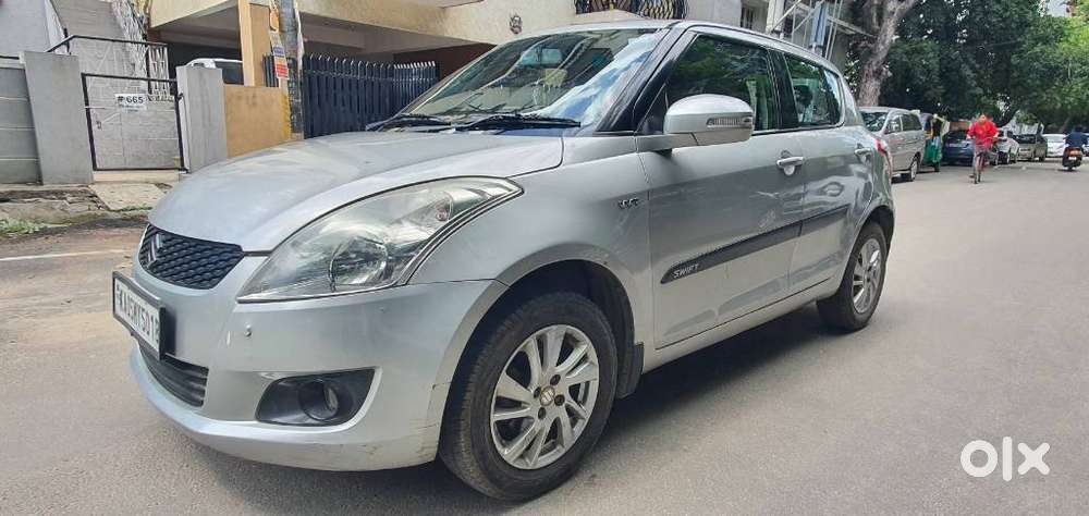 Maruti Suzuki Swift Zxi, 2011, Petrol