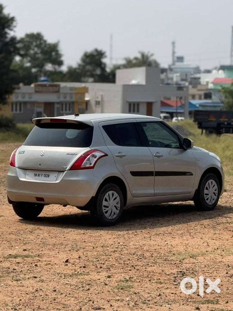 Maruti Suzuki Swift Vxi, 2015, Petrol