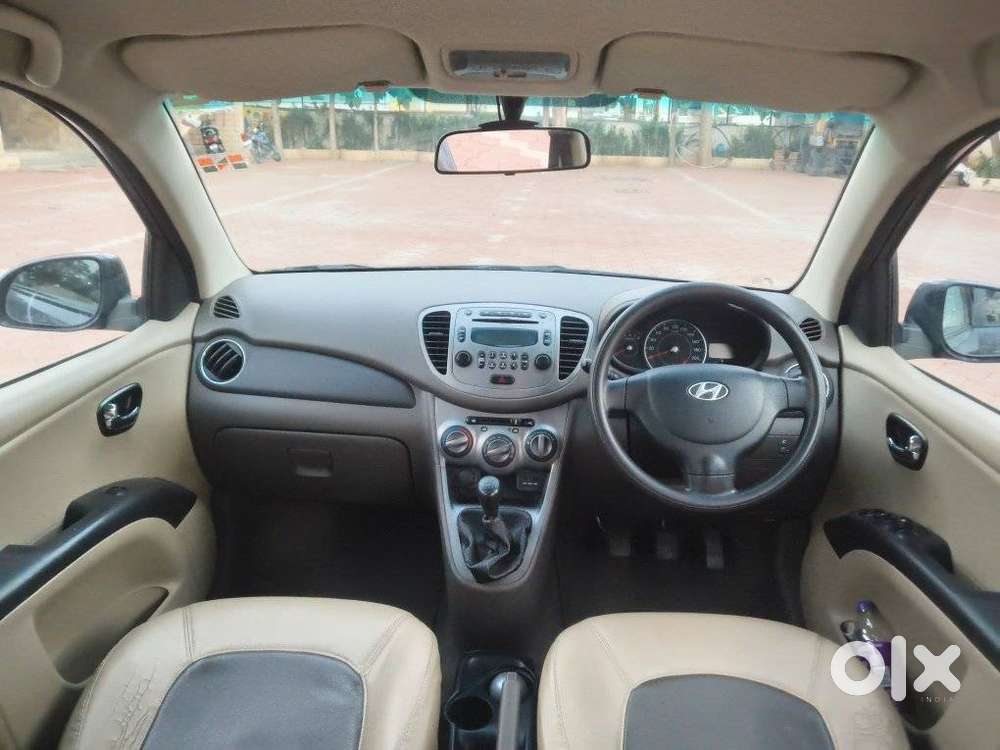 Hyundai I10 Sportz, 2011, Petrol