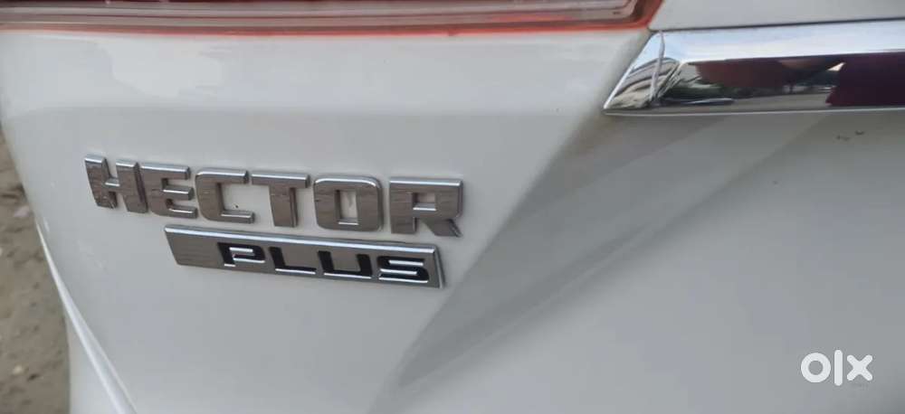 Mg Hector Plus 1.5 Sharp Turbo Cvt 6 Str, 2021, Petrol