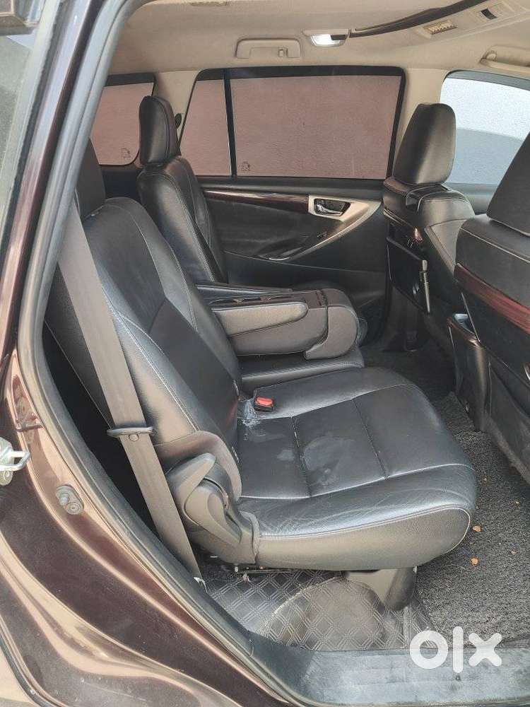 Toyota Innova Crysta 2.5z, 2017, Diesel