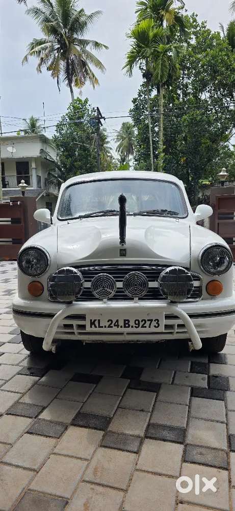Ambassador Ambassador 1999 Diesel Well Maintained