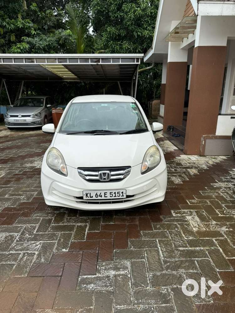 Honda Amaze Petrol Automatic 2016