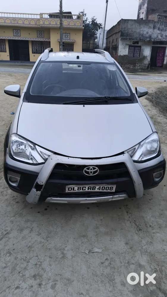Toyota Etios Cross 2015 Diesel 95000 Km Driven