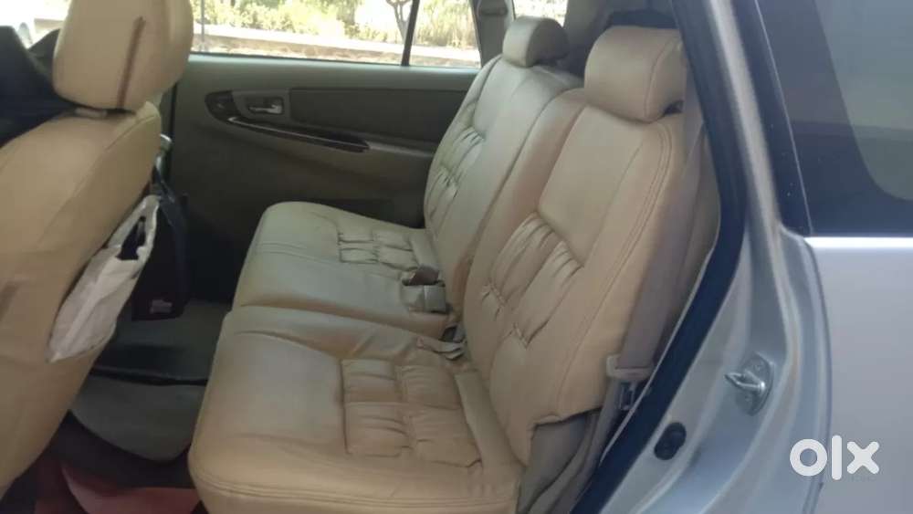 Toyota Innova 2.5 Vx 8 Str Bsiv, 2012, Diesel