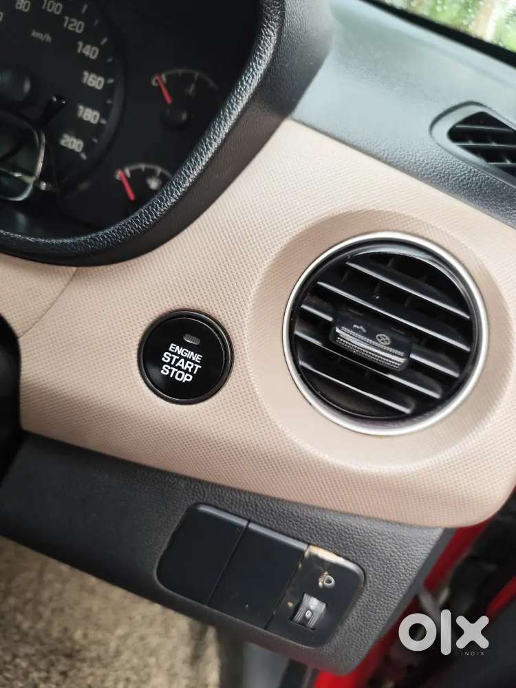 Hyundai Xcent 2015 Petrol 72000 Km Driven