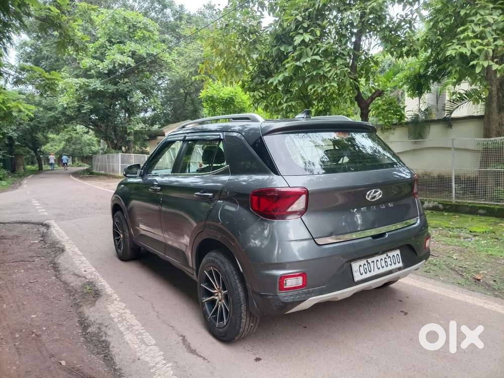 Hyundai Venue Sx Mt, 2021, Petrol