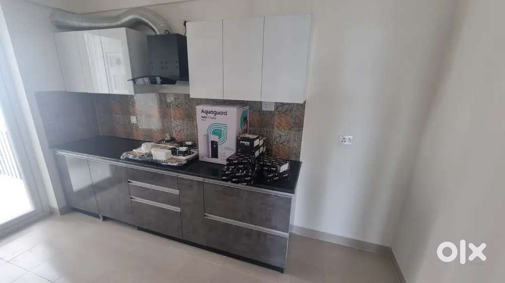 3bhk flat tolet for family in hero homes sector 88