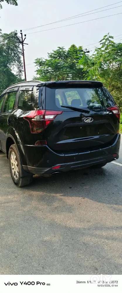 Mahindra Xuv500 2019 कार