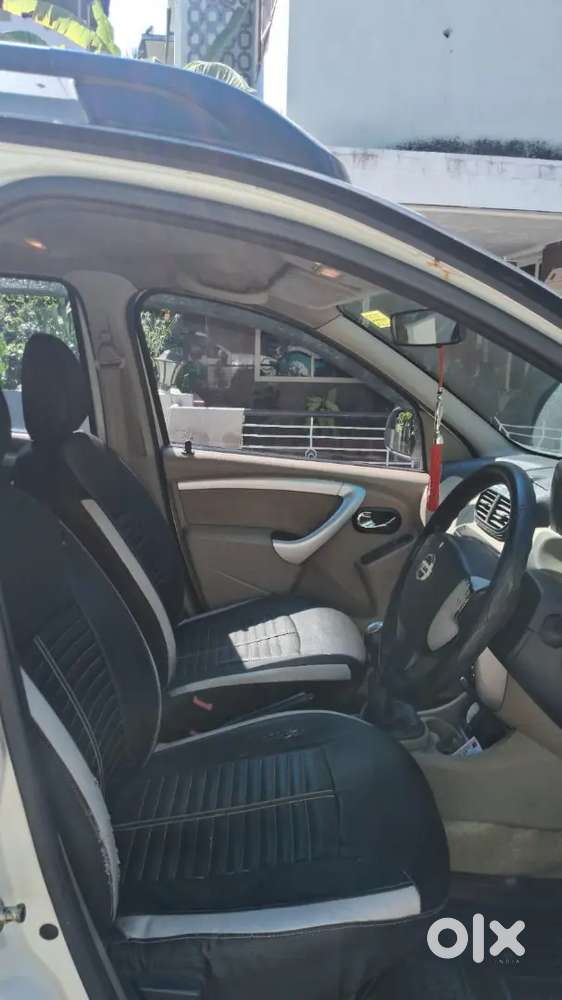 Nissan Terrano 2013