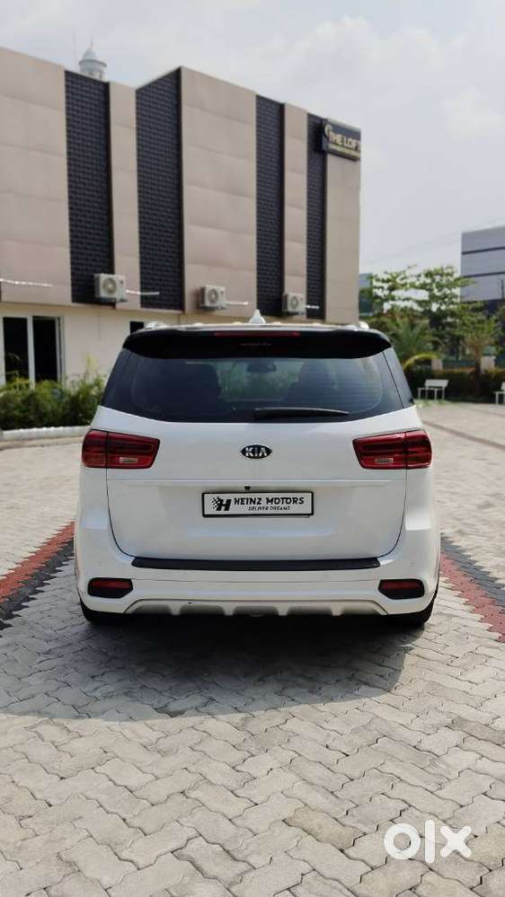 Kia Carnival Limousine, 2021, Diesel