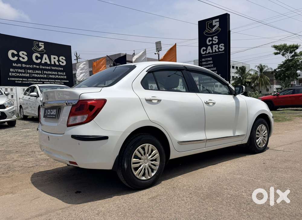 Maruti Suzuki Swift Dzire 1.3 Vxi, 2021, Petrol