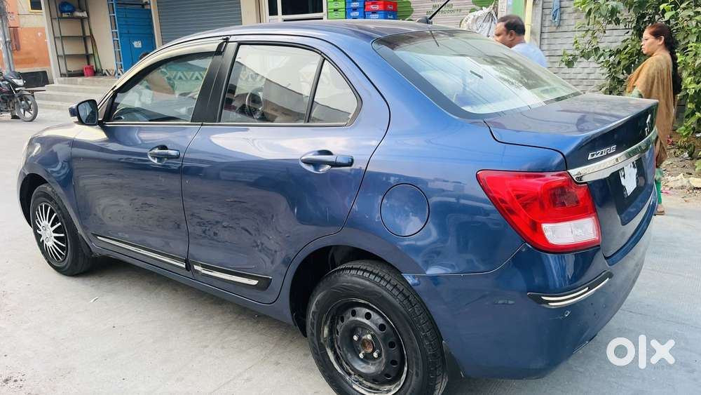 Maruti Suzuki Dzire 1.2 Vxi, 2022, Petrol