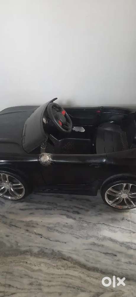 Toy Car with Kids Electric Ride-On Car (BMW Style) with Remote control - Photo 2