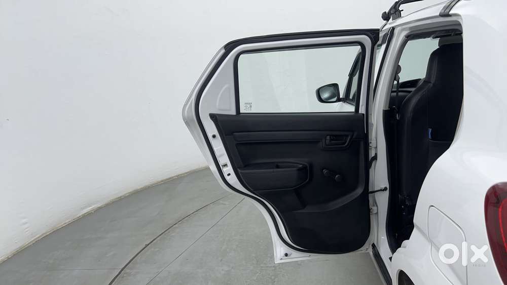 Maruti Suzuki S-presso Vxi S-cng, 2023, Cng & Hybrids