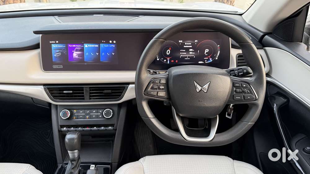 Mahindra Xuv700 2.2 Ax 5 Diesel At 7 Str, 2024, Diesel
