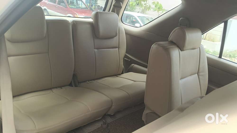 Toyota Fortuner Diesel 2011