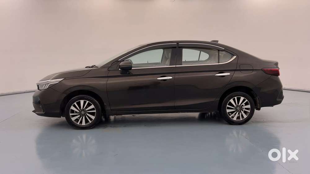 Honda City 1.5 V Mt, 2023, Petrol