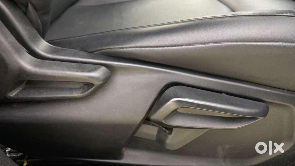 Tata Nexon 1.2 Revotron Xz Plus (l) Dark Edition, 2023, Petrol
