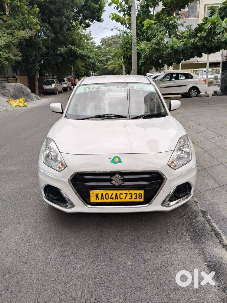 Maruti Suzuki Dzire 1.2 Vxi, 2022, Petrol