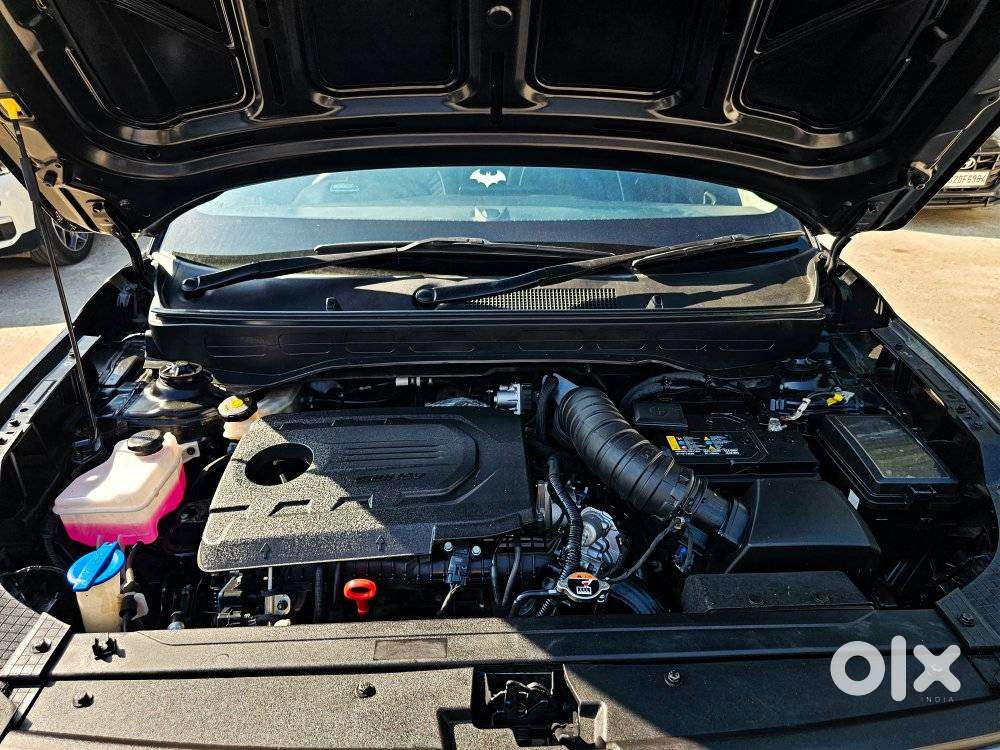 Hyundai Venue Sx Mt, 2023, Diesel