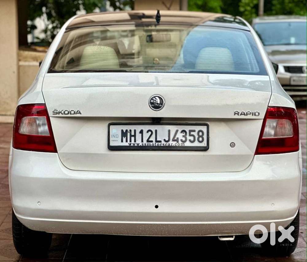 Skoda Rapid 1.6 Mpi At Elegance, 2014, Petrol