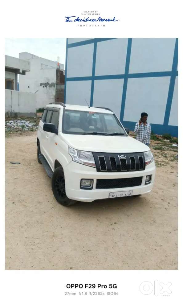 Mahindra Tuv 300 2017