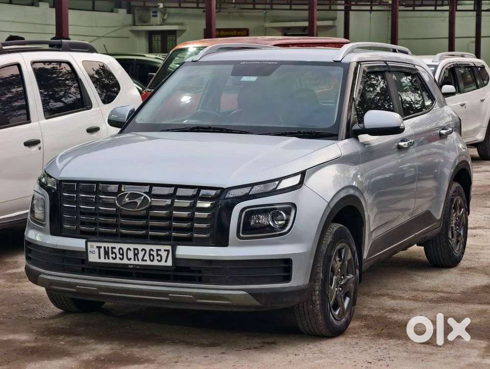 Hyundai Venue 1.2 S (o), 2023, Petrol