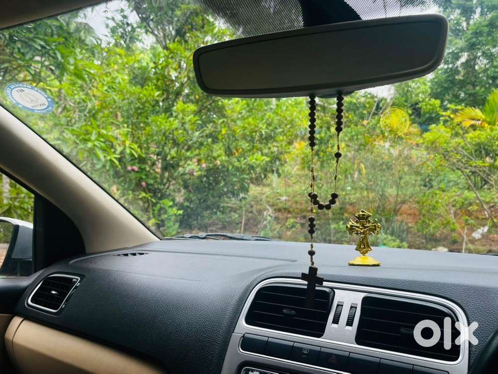 Well Maintained Doctor Owned Vehicle.giving A Good Mileage 17kmpl+