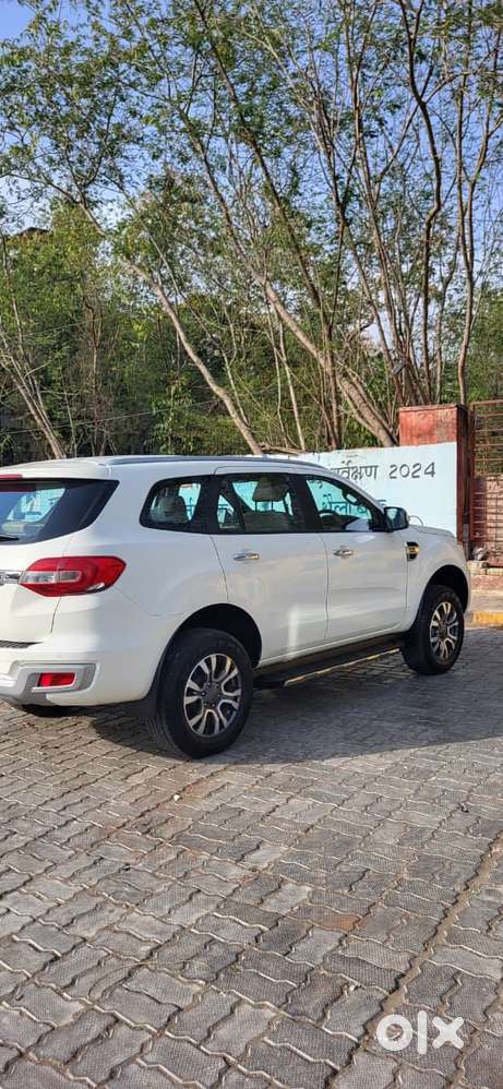 Ford Endeavour Titanium 2.2 4x2, 2021, Diesel