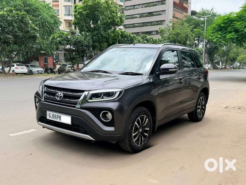 Toyota Urban Cruiser 1.5 Premium Grade At, 2022, Petrol