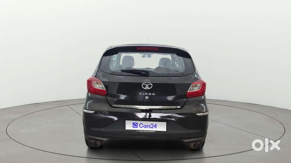 Tata Tiago 1.05 Revotorq Xz Plus, 2022, Cng & Hybrids