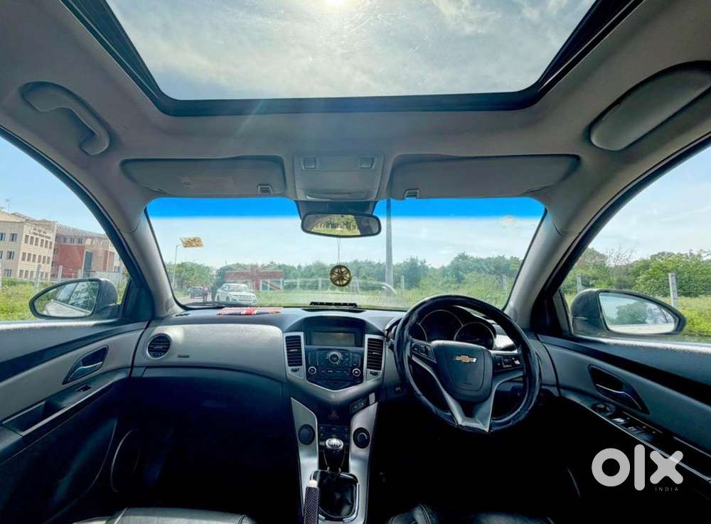 Chevrolet Cruze Diesel (sunroof)