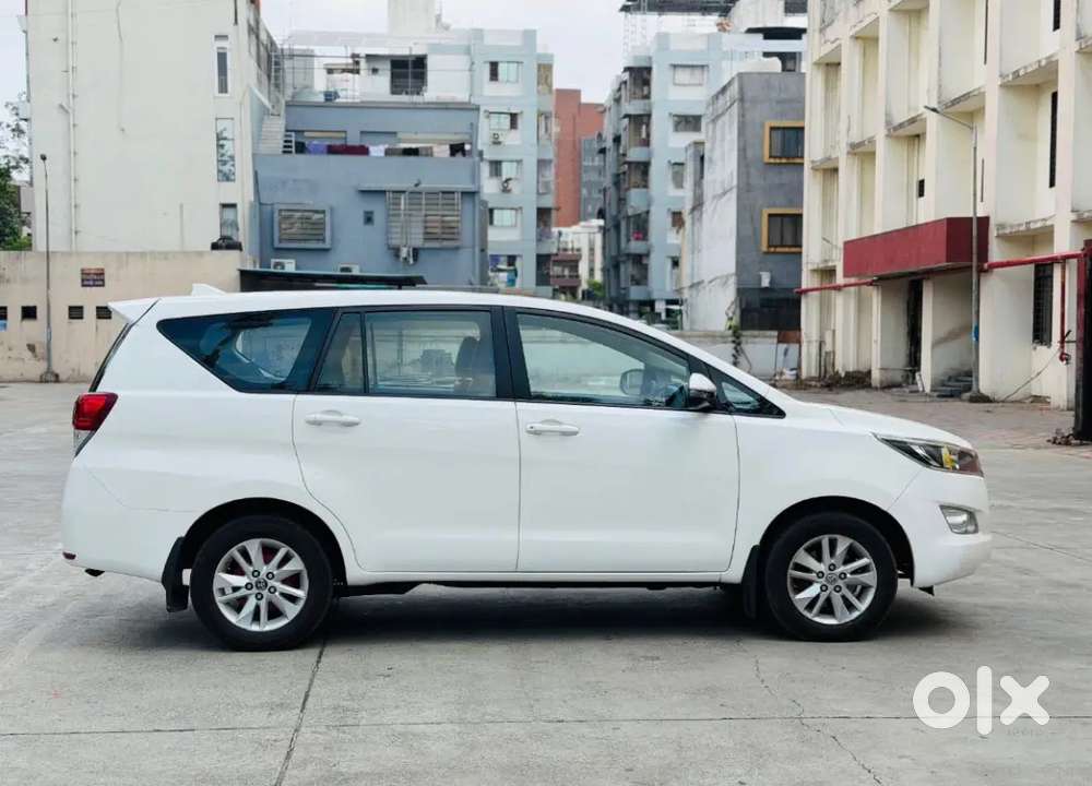 Crysta 2.4 Gx 8 Seater 2019
