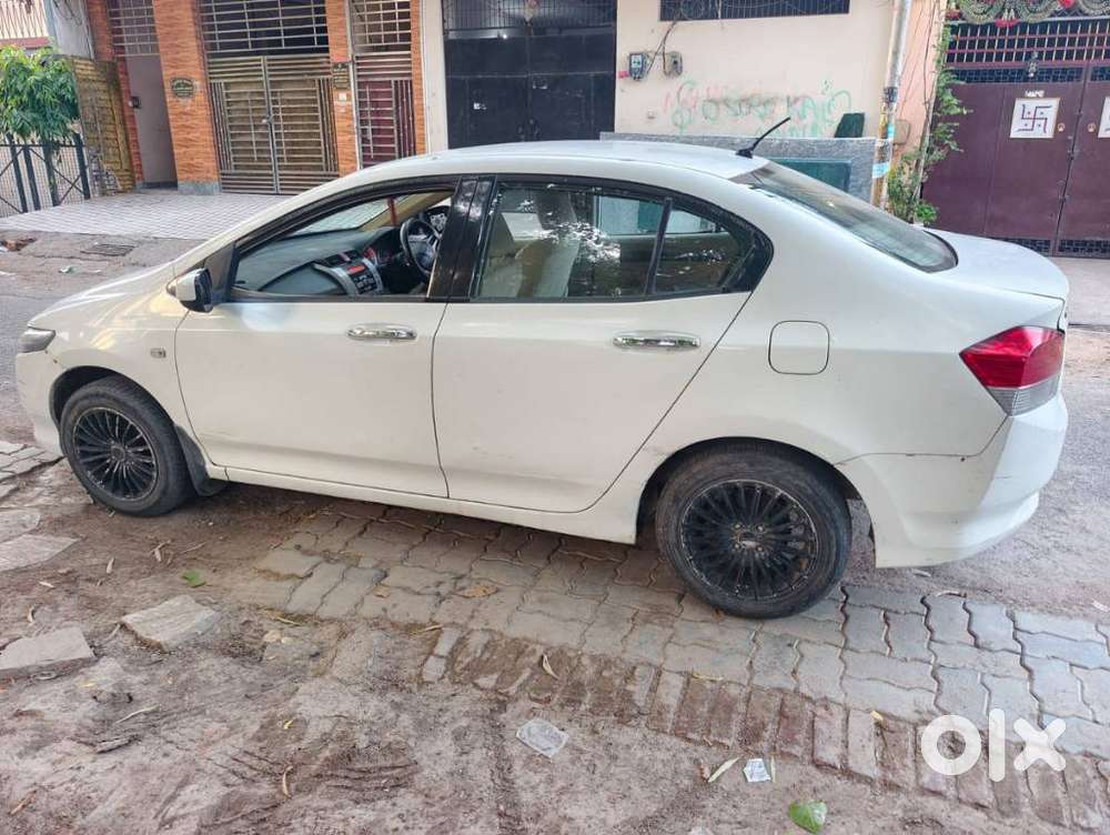 Honda City 1.5 E Mt, 2012, Petrol