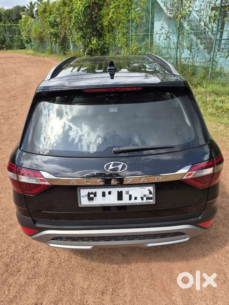 Hyundai Alcazar 2022 Deisel Automatic Lowkm Single Owner