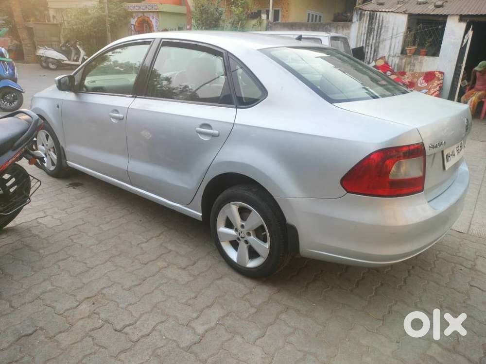 Skoda Rapid 1.5 Tdi At Elegance, 2016