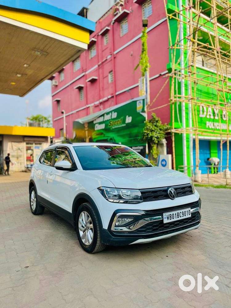 Volkswagen Taigun 1.0 Tsi Highline At, 2025, Petrol